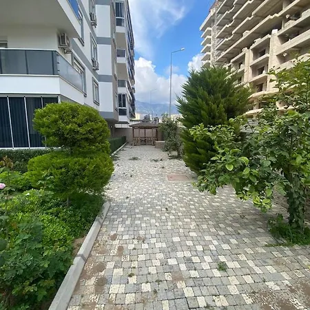 Апартаменти Sky Hill 9 *